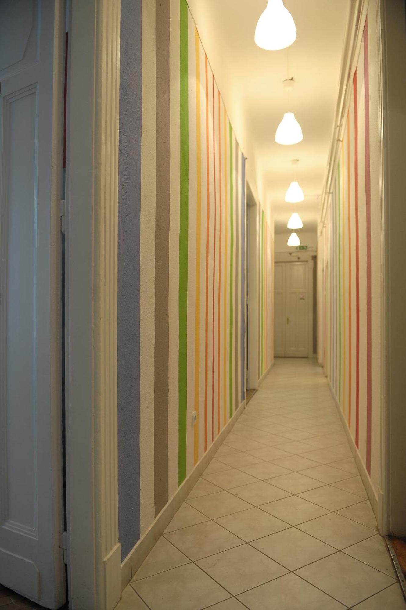 Westend Hostel Budapest Exterior foto