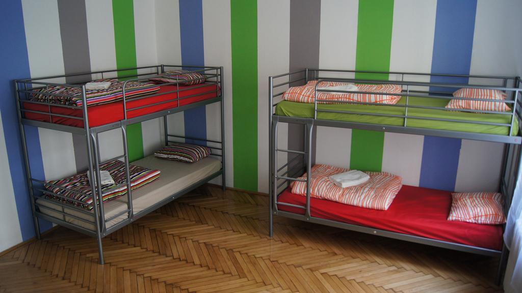 Westend Hostel Budapest Exterior foto